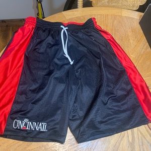 Nike Air Jordan Basketball shorts XL Cincinnati Bearcats